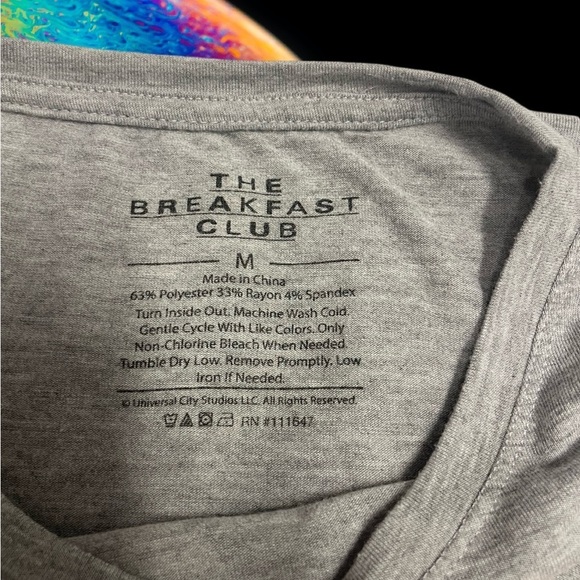 The breakfast club women’s grey T-shirt, size medium - Picture 3 of 3